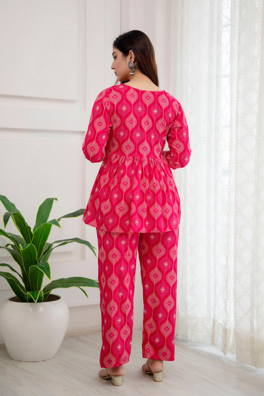Veshviti vibrant pink Rayon Flared co-ord set