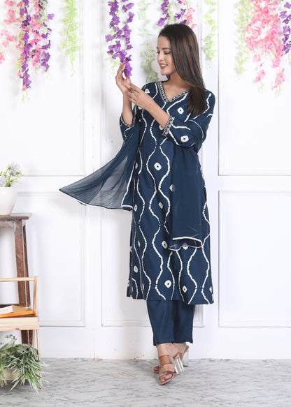 Teal Lehriya Printed Women Embroidered V neck Staright Kurta Pant and Dupatta Set