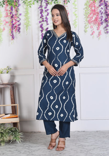 Teal Lehriya Printed Women Embroidered V neck Staright Kurta Pant and Dupatta Set