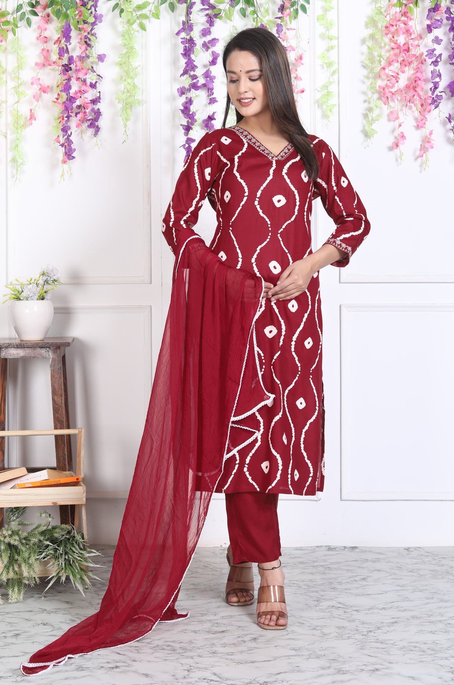 Maroon Lehriya Printed Women Embroidered V neck Staright Kurta Pant and Dupatta Set