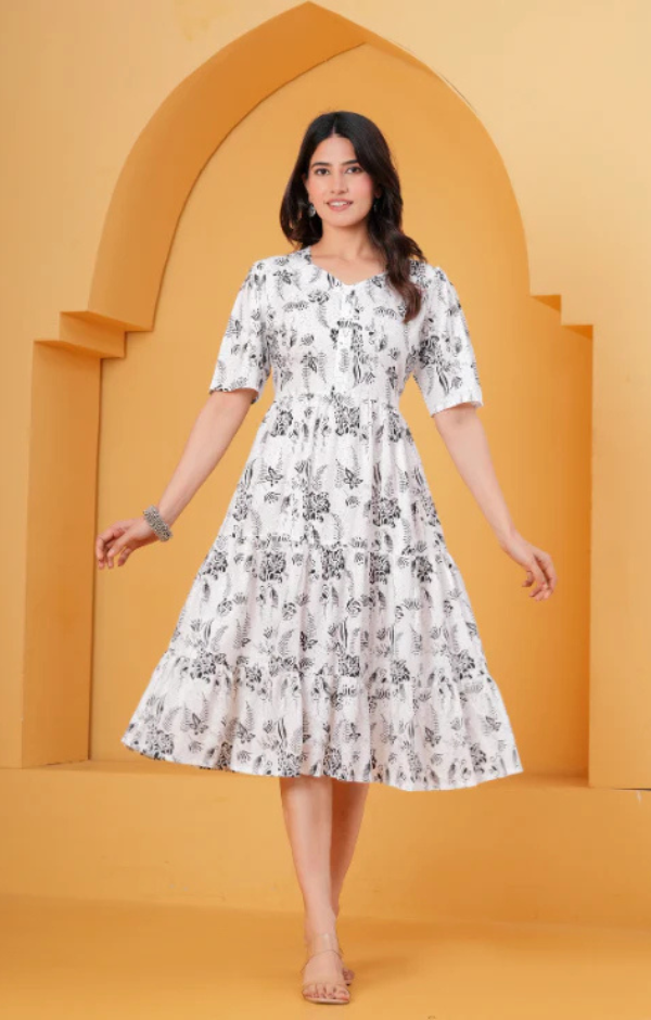 DRESSES