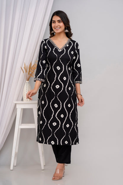 Black Lehriya Printed Women Embroidered V neck Staright Kurta Set