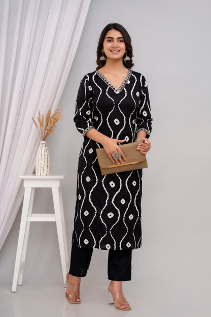 Black Lehriya Printed Women Embroidered V neck Staright Kurta Set