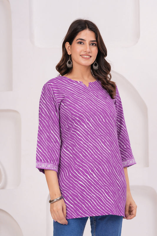 Veshviti Women Purple Leheriya Print Straight Kurti Top | Round Neck Casual Ethnic Wear