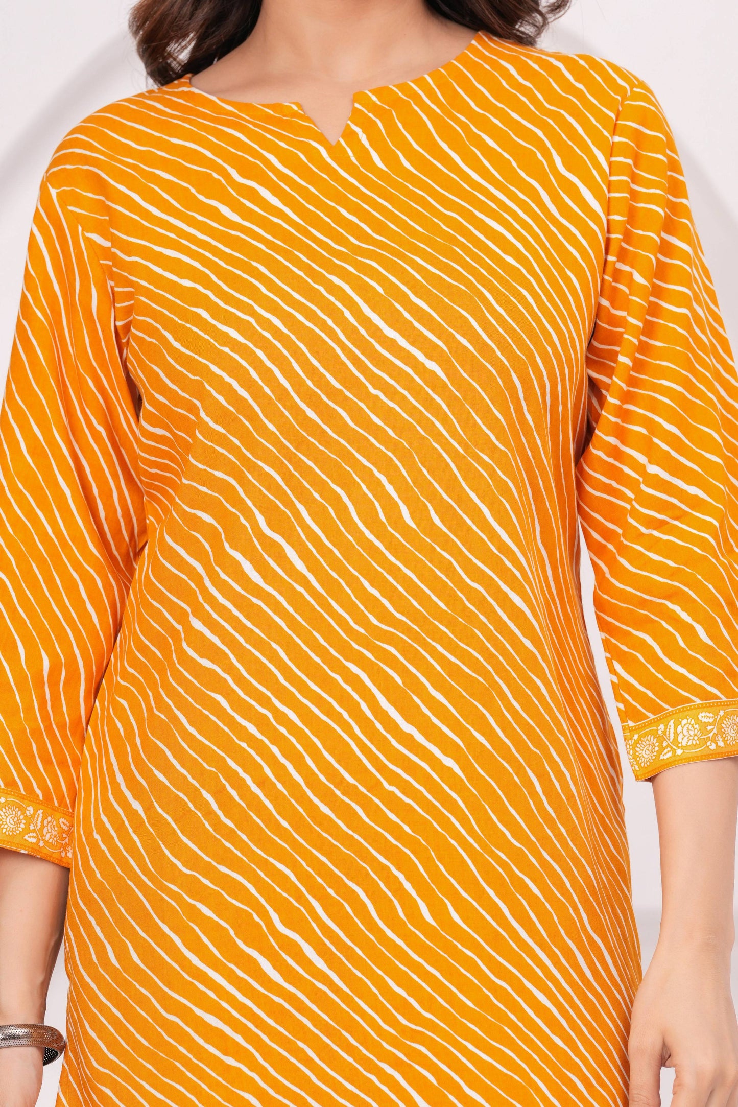 Veshviti Women Mustard Leheriya Print Straight Kurti Top | Round Neck Casual Ethnic Wear