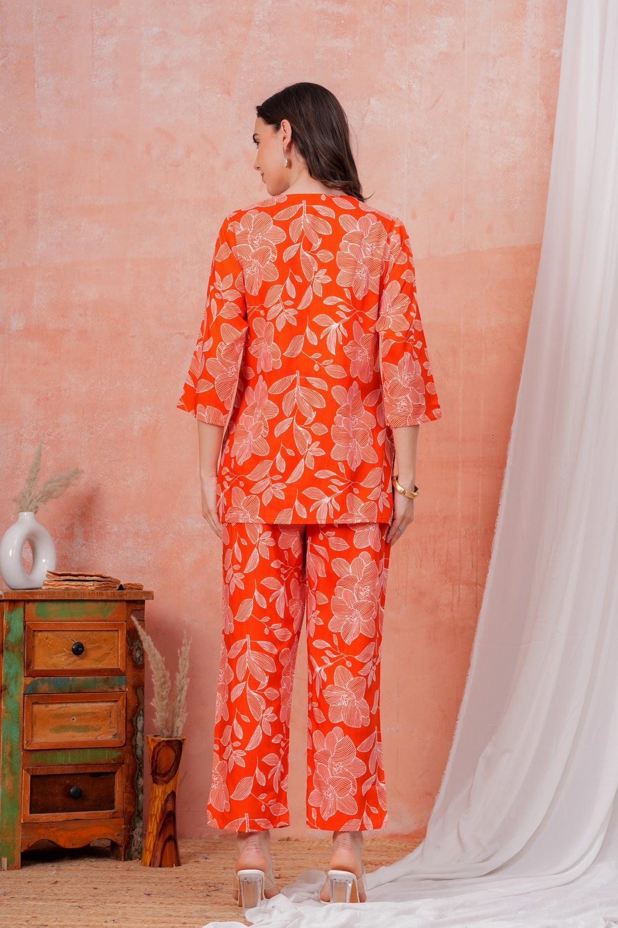 Women Orange & White Tropical Leaf Print Co-ord Set with One Side Pocket