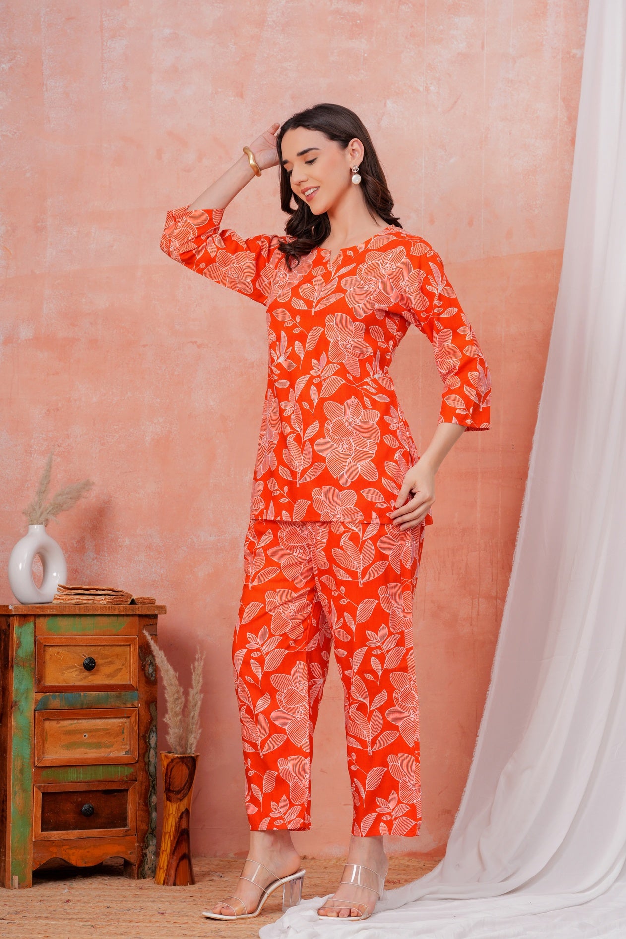 Women Orange & White Tropical Leaf Print Co-ord Set with One Side Pocket